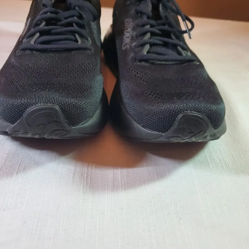 Brooks Adrenaline GTS 25 Womens Running Shoes Black Size 11 Sneakers 120443